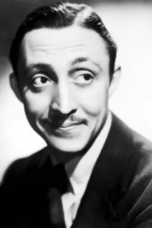 Mischa Auer como: Nicolai Cherupin