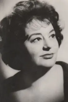 Hattie Jacques como: Elizabeth Barrett / Nun / Bemused Passer-By