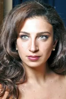 Clara Khoury como: Maryam