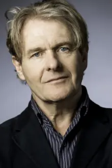 Robert Bathurst como: John Le Mesurier