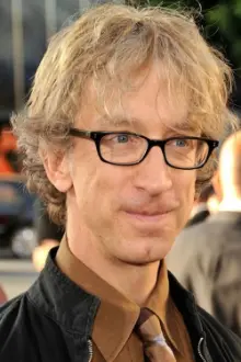 Andy Dick como: Victor