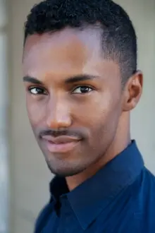 Darryl Stephens como: Noah Nicholson