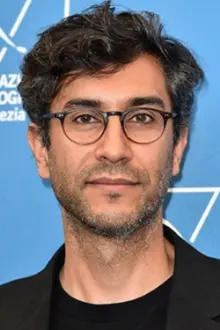 Ramin Bahrani como: Self - Filmmaker