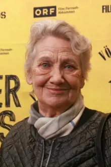 Ingrid Burkhard como: Irmgard 'Irmi' Sandgruber