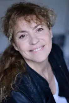 Pascale Rocard como: Pauline Moreau