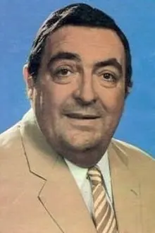 Henri Génès como: The uncle