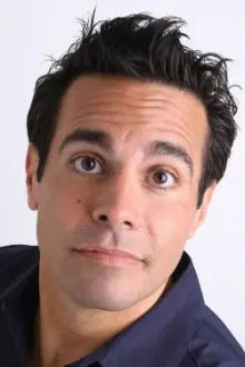 Mario Cantone como: 