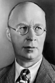 Sergei Prokofiev como: Self (archive footage)