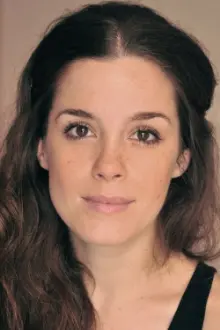 Núria Gago como: Helena Manchón