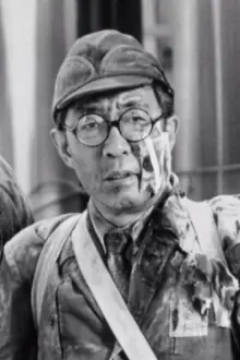 Kazuo Kitamura como: Taizo Suzuki