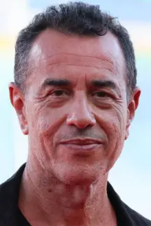 Matteo Garrone como: 