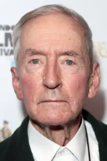 Raymond Briggs como: Ele mesmo