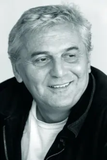 Danilo Lazović como: Kralj Milan Obrenović
