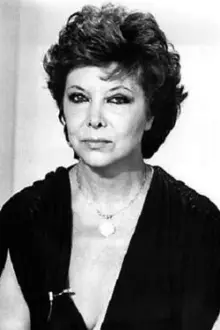 María Asquerino como: Celadora