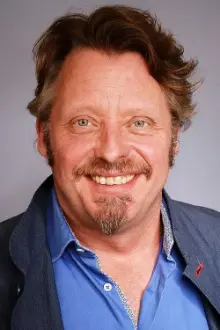 Charley Boorman como: 