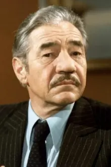 Jean-Pierre Darras como: Monsieur de Sottenville