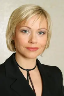 Jennifer Nitsch como: Franziska Reitmann