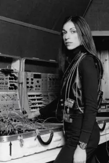 Suzanne Ciani como: 