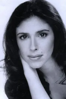 Felissa Rose como: Laura