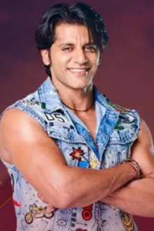 Karanvir Bohra como: Ashish