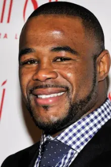 Rashad Evans como: Colton