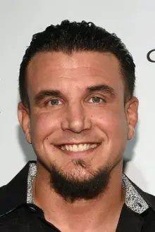 Frank Mir como: 