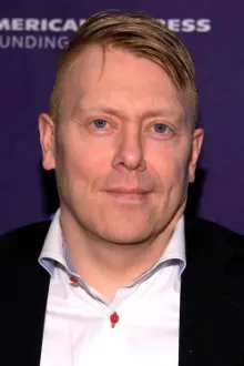 Jón Gnarr como: Georg Bjarnfreðarson