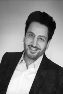 Gurdas Mann como: 