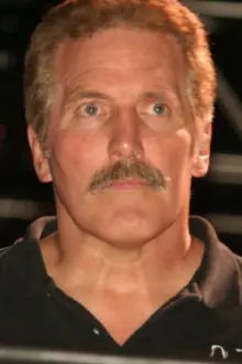 Dan Severn como: 