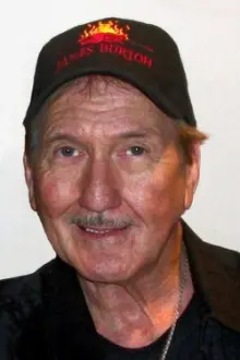 James Burton como: Self - Musician