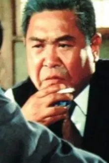 Tatsuo Endō como: Kikuzo Segawa