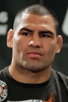 Cain Velasquez como: 