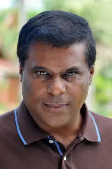 Ashish Vidhyarthi como: Ali Bhai