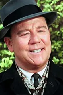 Harry Hickox como: Bill Phillips