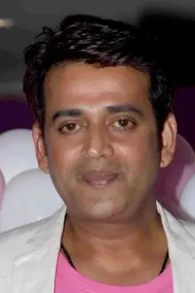 Ravi Kishan como: Shyam Manohar