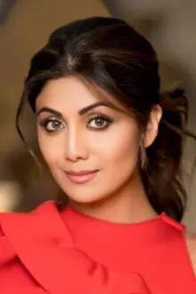 Shilpa Shetty Kundra como: Aditi Kumar