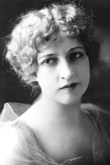 Marion Leonard como: One of the Colonel's Nieces