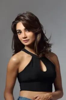 Ira Dubey como: 