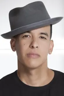 Daddy Yankee como: Bimbo