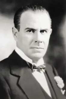 Ford Sterling como: Chief Tehiezel