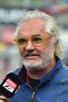 Flavio Briatore como: Flavio Briatore