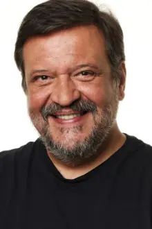 Luís Melo como: Sérgio