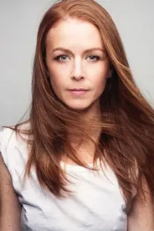 Jean Butler como: Renee