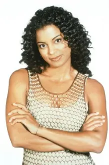 Angelle Brooks como: Martine