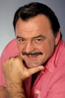 Dick Butkus como: Drootin