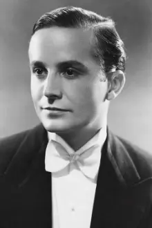 Frank Lawton como: Basil Owen