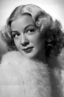 Betty Hutton como: Pearl White