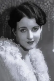 Gertrude Olmstead como: Betty Browne