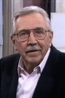 José María Caffarel como: Fuentes