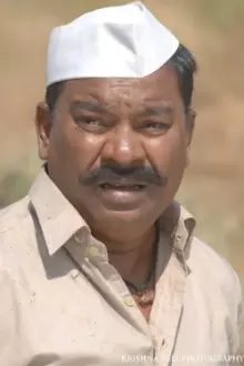 Kishore Kadam como: Dara